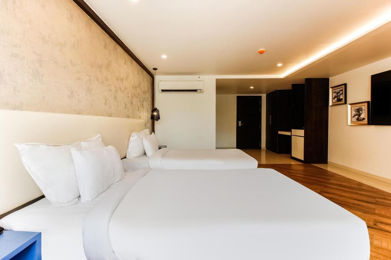 Palette - Hotel Kass Khapri ภายนอก รูปภาพ